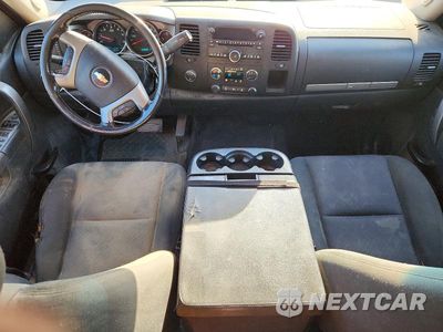 Zdjęcie 8 z 12 samochodu: 2013 CHEVROLET SILVERADO K2500 HEAVY DUTY LT VIN:1GC2KXCG7DZ247831 - miniatura