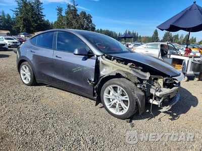 Czwarte zdjęcie samochodu z boku: 2021 TESLA MODEL Y VIN:5YJYGAEE8MF274806 - miniatura