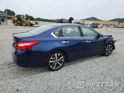 Trzecie zdjęcie samochodu z tyłu: 2016 NISSAN ALTIMA 2.5 SR VIN:1N4AL3AP1GC113799 - miniatura