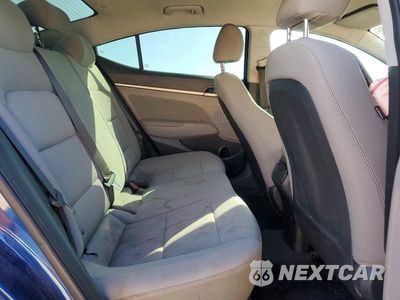 Zdjęcie 10 z 13 samochodu: 2018 HYUNDAI ELANTRA SEL VIN:5NPD84LF9JH240251 - miniatura