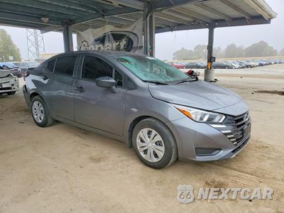 Czwarte zdjęcie samochodu z boku: 2024 NISSAN VERSA S VIN:3N1CN8DV9RL900742 - miniatura