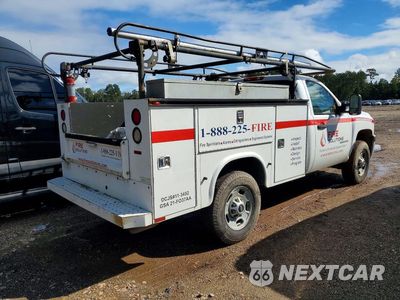 Trzecie zdjęcie samochodu z tyłu: 2014 CHEVROLET SILVERADO C2500 HEAVY DUTY VIN:1GB0CVCG9EF158486 - miniatura