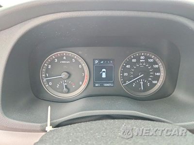 Zdjęcie 9 z 12 samochodu: 2018 HYUNDAI TUCSON VIN:KM8J3CA4XJU771389 - miniatura