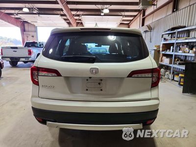 Zdjęcie 6 z 13 samochodu: 2019 HONDA PILOT EX VIN:5FNYF5H37KB029531 - miniatura