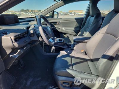 Zdjęcie 7 z 14 samochodu: 2026 TOYOTA BZ LIMITED VIN:JTMBCAEB4TA009010 - miniatura