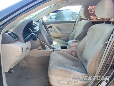 Zdjęcie 7 z 12 samochodu: 2008 TOYOTA CAMRY LE VIN:4T4BE46K28R033050 - miniatura