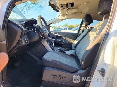 Zdjęcie 7 z 13 samochodu: 2014 FORD ESCAPE SE VIN:1FMCU9GX2EUA10355 - miniatura