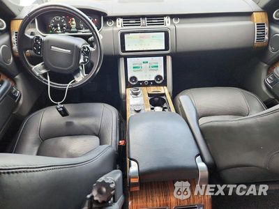 Zdjęcie 8 z 13 samochodu: 2018 LAND ROVER RANGE ROVER HSE VIN:SALGS2RK3JA394445 - miniatura