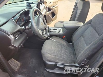 Zdjęcie 7 z 13 samochodu: 2018 CHEVROLET TRAVERSE LS VIN:1GNERFKW2JJ124998 - miniatura