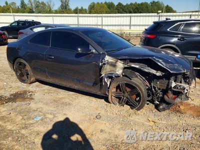 Czwarte zdjęcie samochodu z boku: 2014 AUDI A5 VIN:WAUMFAFRXEA016457 - miniatura