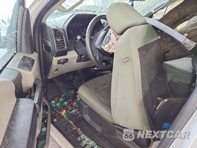Zdjęcie 8 z 12 samochodu: 2018 FORD F150 VIN:1FTMF1CB1JKE26076 - miniatura