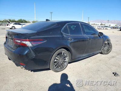 Trzecie zdjęcie samochodu z tyłu: 2024 TOYOTA CAMRY XSE V6 VIN:4T1KZ1AK2RU103040 - miniatura
