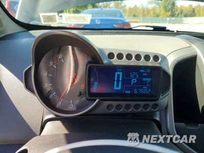 Zdjęcie 9 z 12 samochodu: 2013 CHEVROLET SONIC LTZ VIN:1G1JE6SG7D4202960 - miniatura