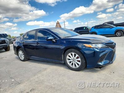 Czwarte zdjęcie samochodu z boku: 2019 TOYOTA CAMRY SE VIN:4T1B11HKXKU693491 - miniatura