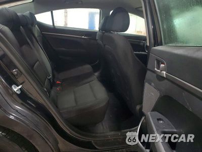 Zdjęcie 10 z 13 samochodu: 2018 HYUNDAI ELANTRA SE VIN:5NPD74LF9JH402754 - miniatura