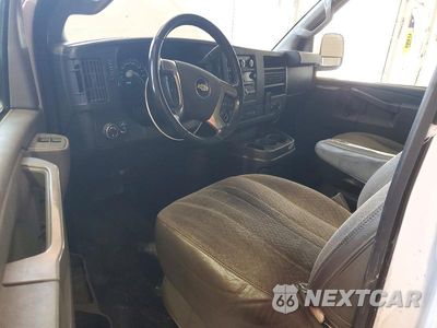 Zdjęcie 8 z 13 samochodu: 2018 CHEVROLET EXPRESS G3500 VIN:1GCZGHFG7J1330669 - miniatura