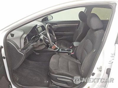 Zdjęcie 7 z 13 samochodu: 2020 HYUNDAI ELANTRA VALUE EDITION VIN:5NPD84LF4LH551198 - miniatura