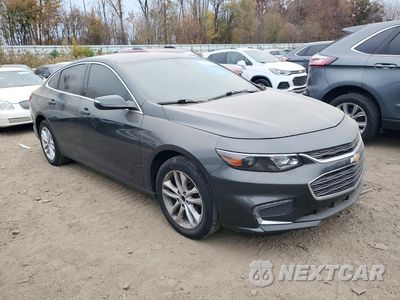 Czwarte zdjęcie samochodu z boku: 2017 CHEVROLET MALIBU LT VIN:1G1ZE5ST1HF282843 - miniatura