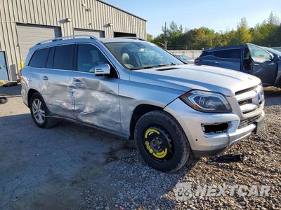 Czwarte zdjęcie samochodu z boku: 2016 MERCEDES-BENZ GL 350 BLUETEC VIN:4JGDF2EE7GA691401 - miniatura
