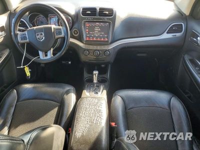 Zdjęcie 8 z 12 samochodu: 2020 DODGE JOURNEY CROSSROAD VIN:3C4PDCGB2LT270205 - miniatura