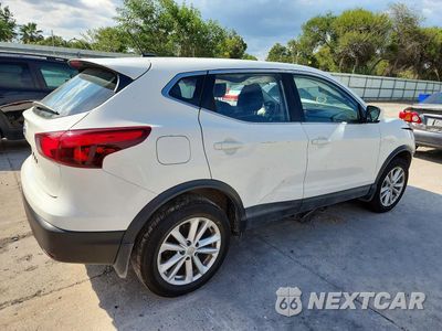 Trzecie zdjęcie samochodu z tyłu: 2018 NISSAN ROGUE SPORT S VIN:JN1BJ1CPXJW185132 - miniatura