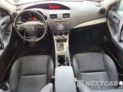 Zdjęcie 8 z 12 samochodu: 2010 MAZDA 3 I VIN:JM1BL1SF5A1334978 - miniatura