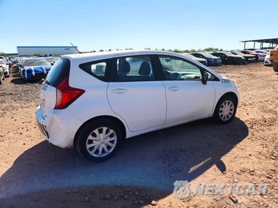 Trzecie zdjęcie samochodu z tyłu: 2016 NISSAN VERSA NOTE S PLUS VIN:3N1CE2CP9GL364579 - miniatura