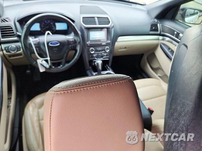 Zdjęcie 8 z 12 samochodu: 2018 FORD EXPLORER XLT VIN:1FM5K7D80JGC22387 - miniatura