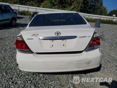 Zdjęcie 6 z 12 samochodu: 2005 TOYOTA CAMRY LE VIN:4T1BE30K15U004485 - miniatura