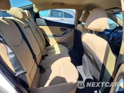Zdjęcie 10 z 12 samochodu: 2013 HYUNDAI ELANTRA GLS VIN:5NPDH4AE1DH187804 - miniatura