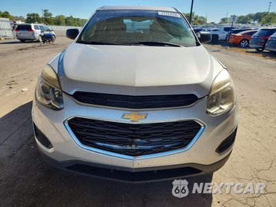 Piąte zdjęcie samochodu w środku: 2017 CHEVROLET EQUINOX LS VIN:2GNALBEK8H1563094 - miniatura