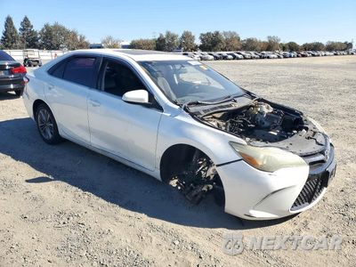 Czwarte zdjęcie samochodu z boku: 2015 TOYOTA CAMRY SE VIN:4T1BF1FK7FU482548 - miniatura
