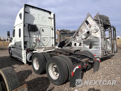 Drugie zdjęcie samochodu z przodu: 2022 FREIGHTLINER CASCADIA SEMI TRUCK VIN:3AKJHHDRXNSNT8356 - miniatura