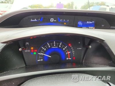 Zdjęcie 9 z 12 samochodu: 2012 HONDA CIVIC LX VIN:2HGFB2F57CH317715 - miniatura