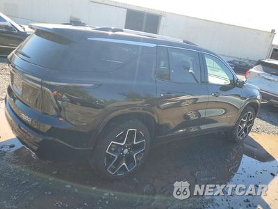 Trzecie zdjęcie samochodu z tyłu: 2026 CHEVROLET TRAVERSE HIGH COUNTRY VIN:1GNEVKKS8TJ185969 - miniatura