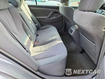 Zdjęcie 10 z 12 samochodu: 2011 TOYOTA CAMRY LE VIN:4T1BF3EK4BU686084 - miniatura