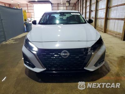 Piąte zdjęcie samochodu w środku: 2025 NISSAN ALTIMA SR VIN:1N4BL4CV6SN358973 - miniatura