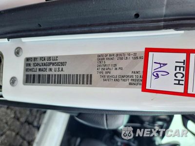 Zdjęcie 12 z 12 samochodu: 2023 JEEP WRANGLER SPORT VIN:1C4HJXAG0PW582807 - miniatura
