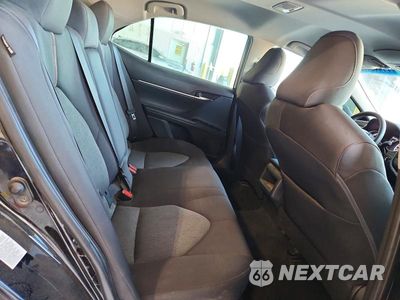 Zdjęcie 10 z 12 samochodu: 2018 TOYOTA CAMRY LE VIN:4T1B11HK5JU531086 - miniatura