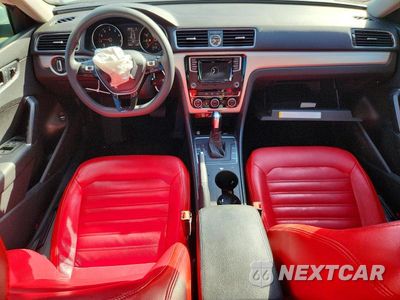 Zdjęcie 8 z 12 samochodu: 2017 VOLKSWAGEN PASSAT S VIN:1VWAT7A35HC075572 - miniatura
