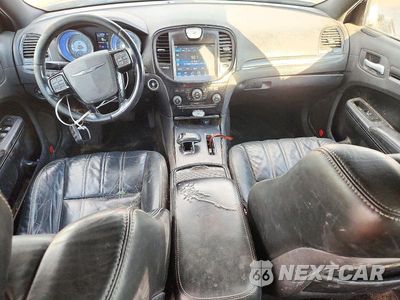 Zdjęcie 8 z 13 samochodu: 2014 CHRYSLER 300 S VIN:2C3CCABG6EH327904 - miniatura