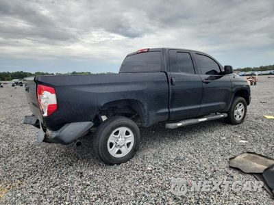 Trzecie zdjęcie samochodu z tyłu: 2017 TOYOTA TUNDRA SR VIN:5TFRM5F13HX120421 - miniatura