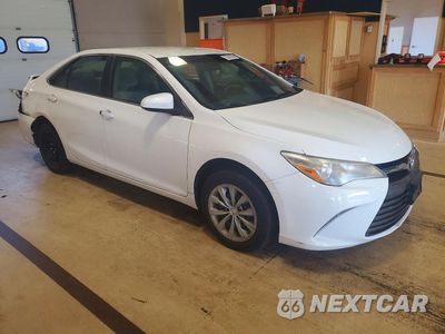 Czwarte zdjęcie samochodu z boku: 2017 TOYOTA CAMRY LE VIN:4T1BF1FKXHU369986 - miniatura