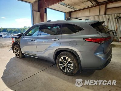 Drugie zdjęcie samochodu z przodu: 2022 TOYOTA HIGHLANDER HYBRID XLE VIN:5TDGBRCH8NS081946 - miniatura