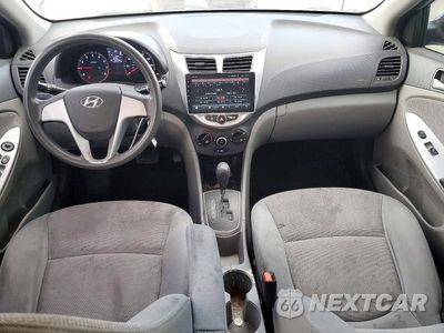 Zdjęcie 8 z 12 samochodu: 2013 HYUNDAI ACCENT GLS VIN:KMHCT4AE7DU521460 - miniatura