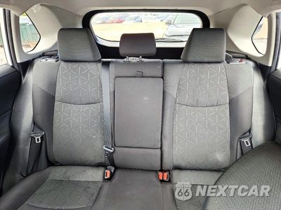 Zdjęcie 10 z 13 samochodu: 2020 TOYOTA RAV4 XLE VIN:2T3P1RFV7LW129758 - miniatura