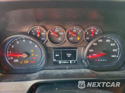 Zdjęcie 9 z 13 samochodu: 2019 CHEVROLET SILVERADO K1500 TRAIL BOSS CUSTOM VIN:1GCPYCEF1KZ377893 - miniatura