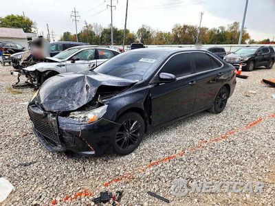 2016 TOYOTA CAMRY SE 4T1BF1FK0GU212482 - główne zdjęcie licytacji z USA - miniatura