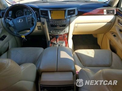 Zdjęcie 8 z 12 samochodu: 2011 LEXUS LX 570 VIN:JTJHY7AX4B4076829 - miniatura