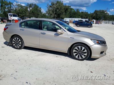 Czwarte zdjęcie samochodu z boku: 2015 HONDA ACCORD HYBRID EXL VIN:1HGCR6F53FA014312 - miniatura